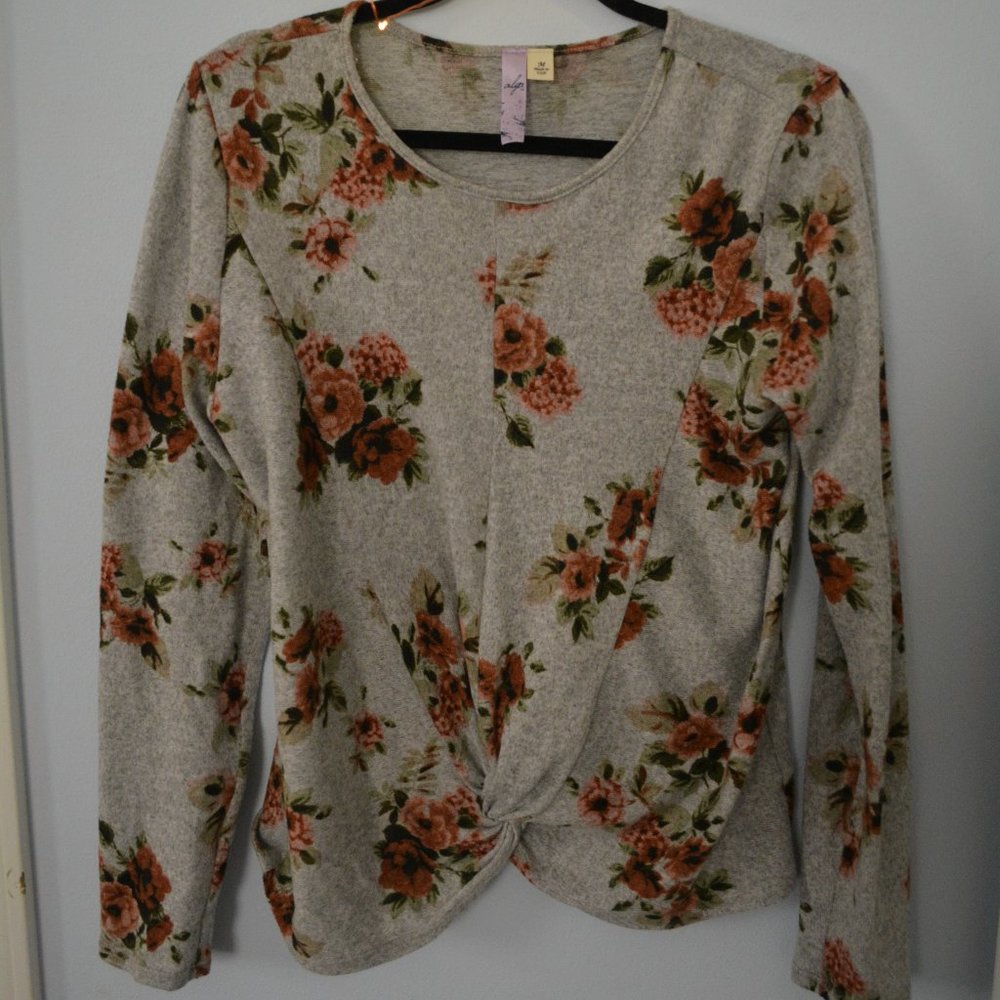 Alya Floral long sleeve shirt